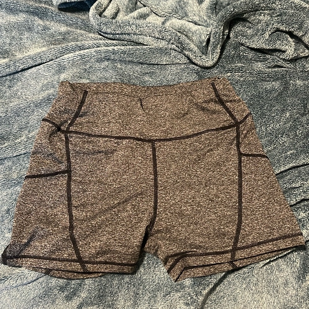 SIZE MEDIUM BRAND: SHEIN